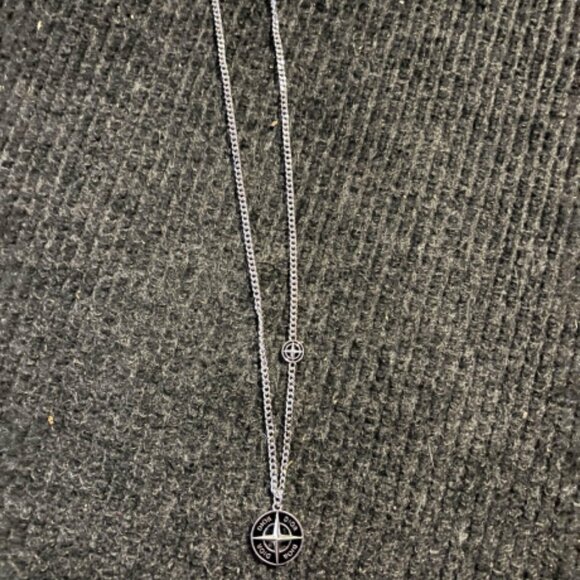 Dior x Stone Island necklace - Picture 2 of 4